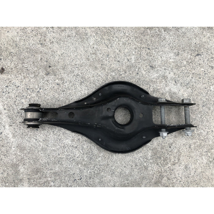Horquilla Trasera Izquierda Bmw 320 2013 - 2018 2.0 Lts.