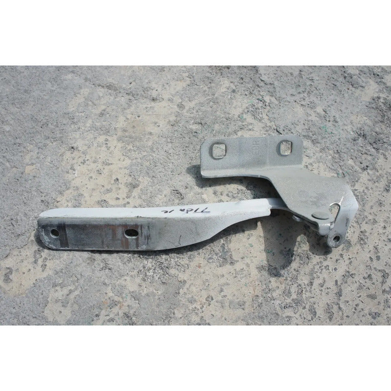 Bisagra De Cofre Derecha Para Nissan Tiida 2007, 2008, 2009, 2010, 2011, 2012 - Original