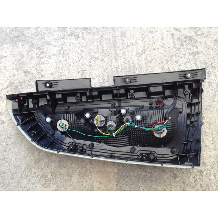 Calavera Derecha Original Para Kia Soul 2010, 2011, 2012, 2013 Rojo
