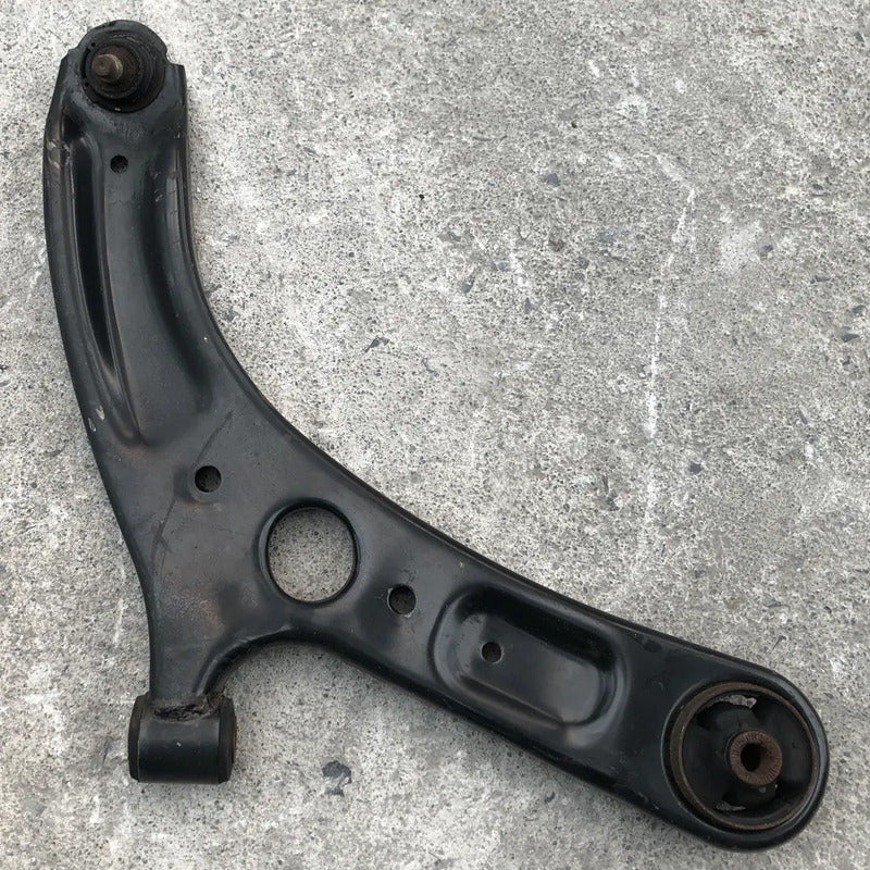 Horquilla Delantera Derecha Para Forte 2014, 2015, 2016, 2017, 2018 Motor 2.0