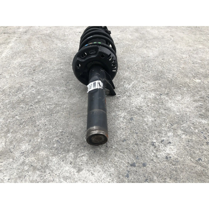 Amortiguador Delantero Derecho Para Volkswagen Jetta 2011, 2012, 2013, 2014, 2015, 2016, 2017, 2018 Motor 2.0 Original