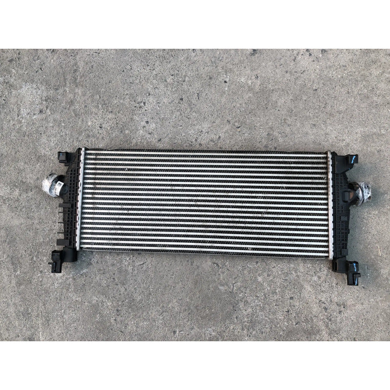 Radiador De Intercooler Para Chevrolet Cruze 2011, 2012, 2013, 2014, 2015, 2016 Motor 1.4 Original