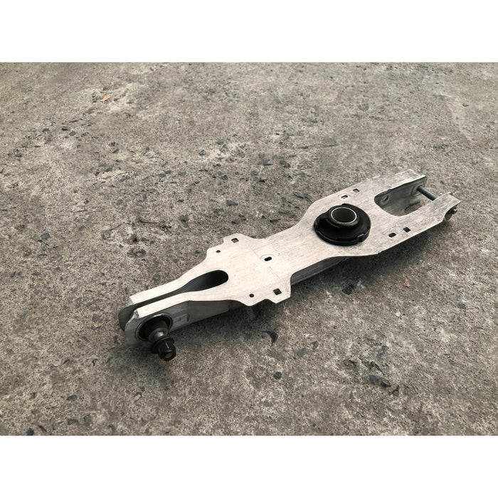 Horquilla Trasera Derecha Ford Escape 2020 2021 2022 2023 2024 Motor 1.5, Original