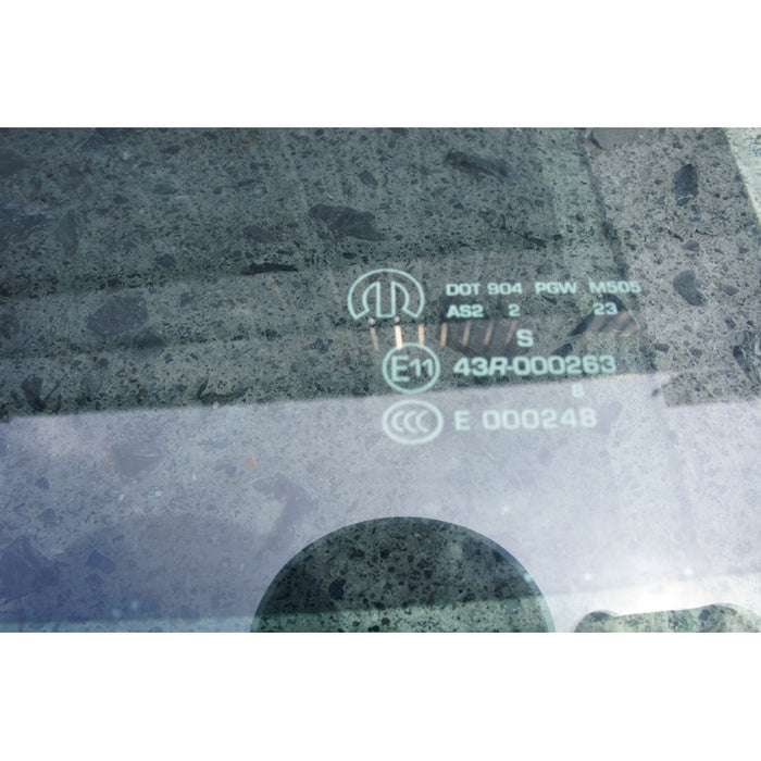Vidrio De Puerta Delantero Izquierdo Voyager 2010 - 2014