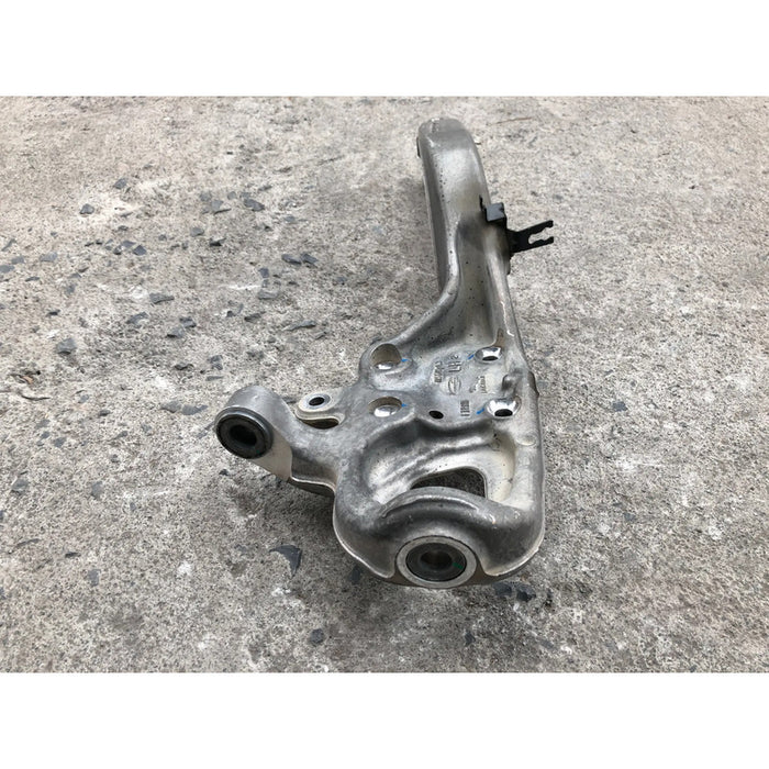 Mango Delantero Izquierdo Jaguar Xe 2017, 2018, 2019 Motor 2.0