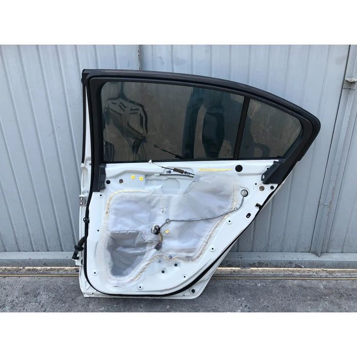 Puerta Trasera Derecha Honda Accord 2008 2009 2010 2011 2012 Trasera Derecha Blanco