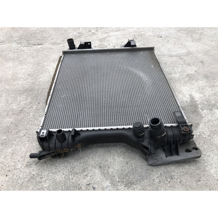 Radiador Original Para Jaguar Xf 2013 Al 2015 Motor 2.0