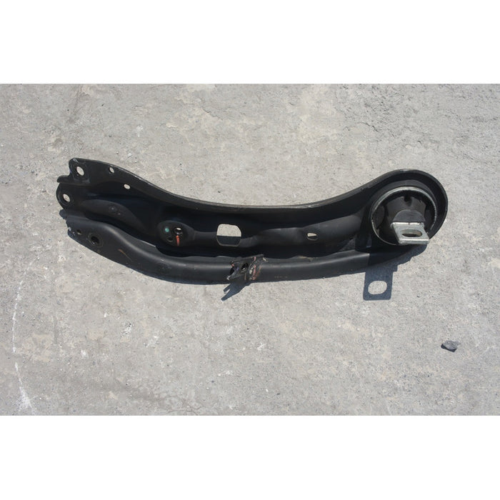 Tirante Trasero Izquierdo Dodge Journey 2011 2015 2017 2018