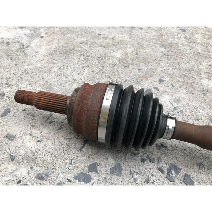 Junta Homocinetica Delantera Derecha Original Para Mitsubishi Outlander 2014, 2015 Motor 2.0