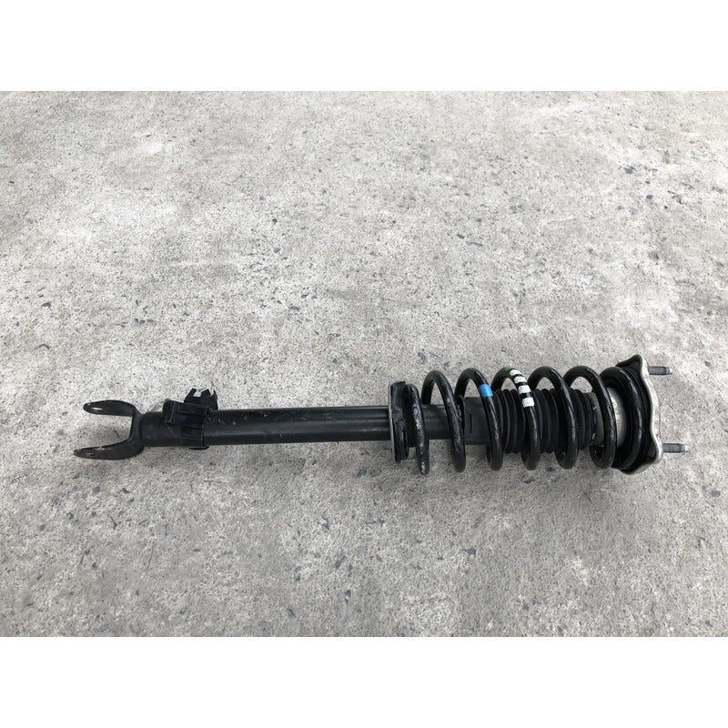 Amortiguador Delantero Izquierdo Original Para Mercedes Benz C300 2015, 2016, 2017, 2018, 2019, 2020, 2021, 2022 - Original