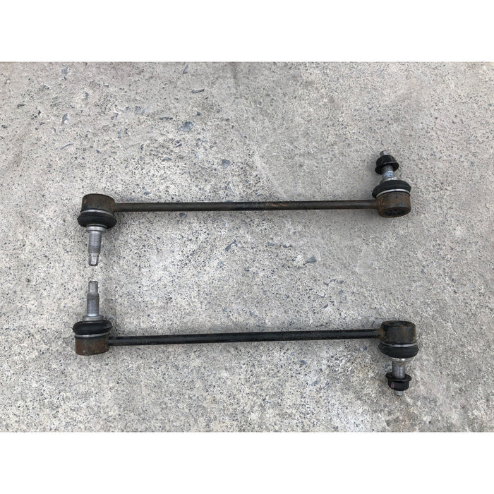 Par De Bieletas Delanteras Hyundai Elantra 2017 Al 2020 2.0