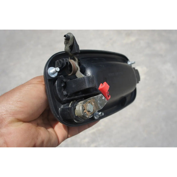 Manija Puerta Exterior Delantera Izquierda Para Chevrolet Tahoe 2000, 2001, 2002, 2003, 2004, 2005, 2006 Original Negro