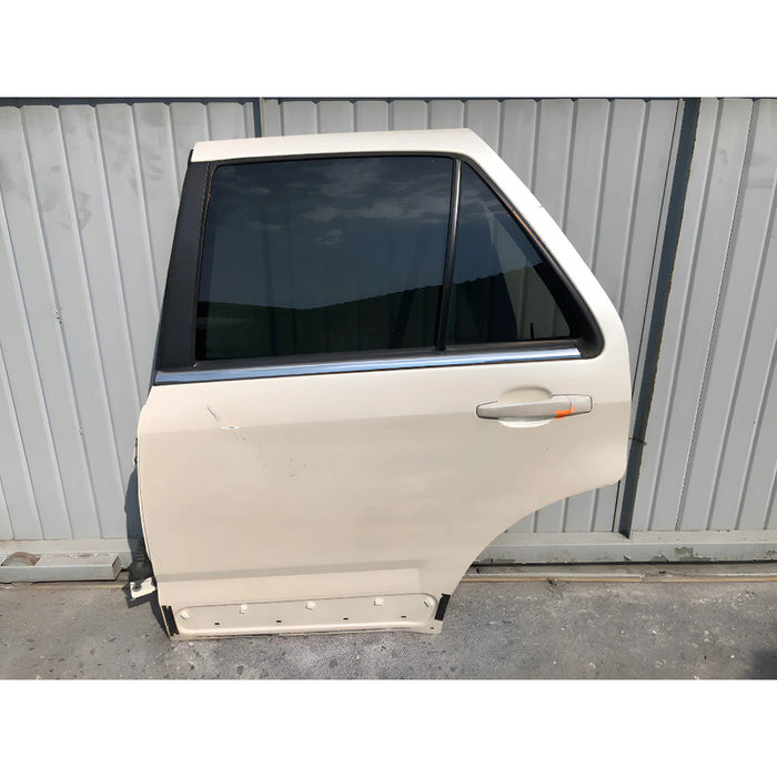 Puerta Trasera Izquierda Cadillac Srx 2004 2005 2006 2007 2008 Trasera Izquierdo Crema