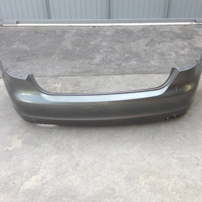 Defensa Trasera Para Volkswagen Jetta Bicentenario 2011, 2012, 2013, 2014