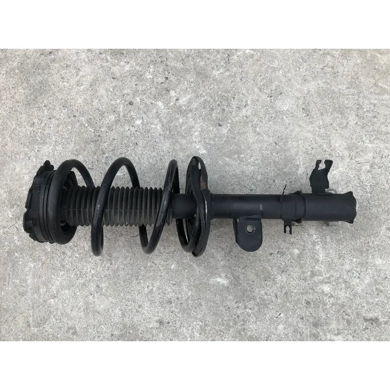 Amortiguador Delantero Izquierdo Para Nissan Pathfinder 2013, 2014, 2015, 2016, 2017, 2018, 2019, 2020 (motor 3.5) Original