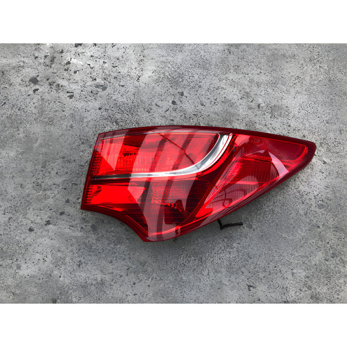 Calavera Derecha Original Santa Fe 2013 2014 2015 2016 Derecho/pasajero Rojo