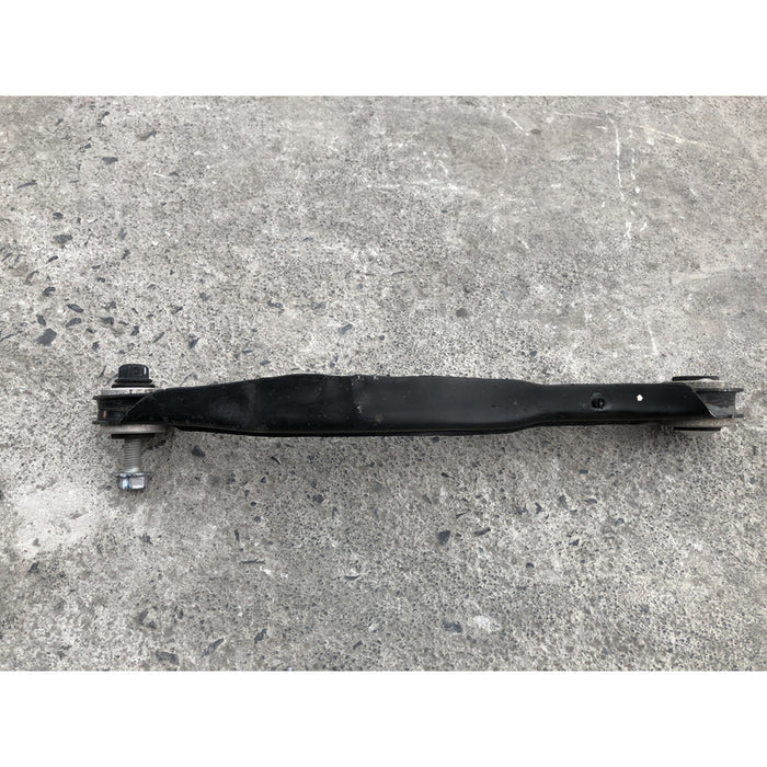 Tirante Trasero Derecho Superior Blazer 2019 - 2023 2.5