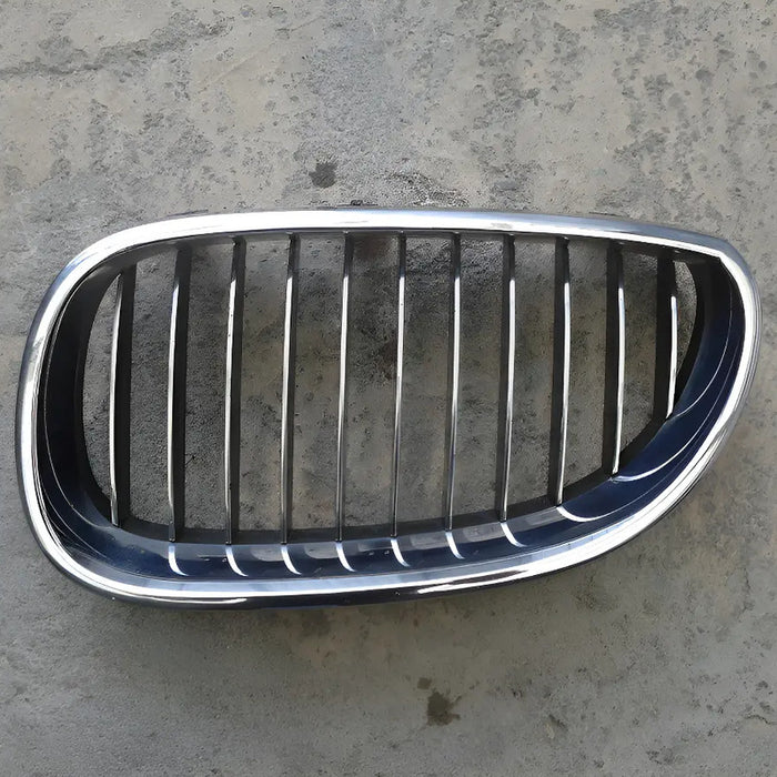 Parrilla Izquierda Para Bmw 528i, Serie 5 2008, 2009, 2010 - Original Cromado