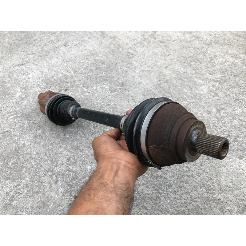 Junta Homocinetica Frontal Izquierda Para Volkswagen Jetta 2005, 2006, 2007, 2008, 2009, 2010, 2011, 2012, 2013, 2014, 2015, 2016, 2017, 2018 Motor 1.4 Original.