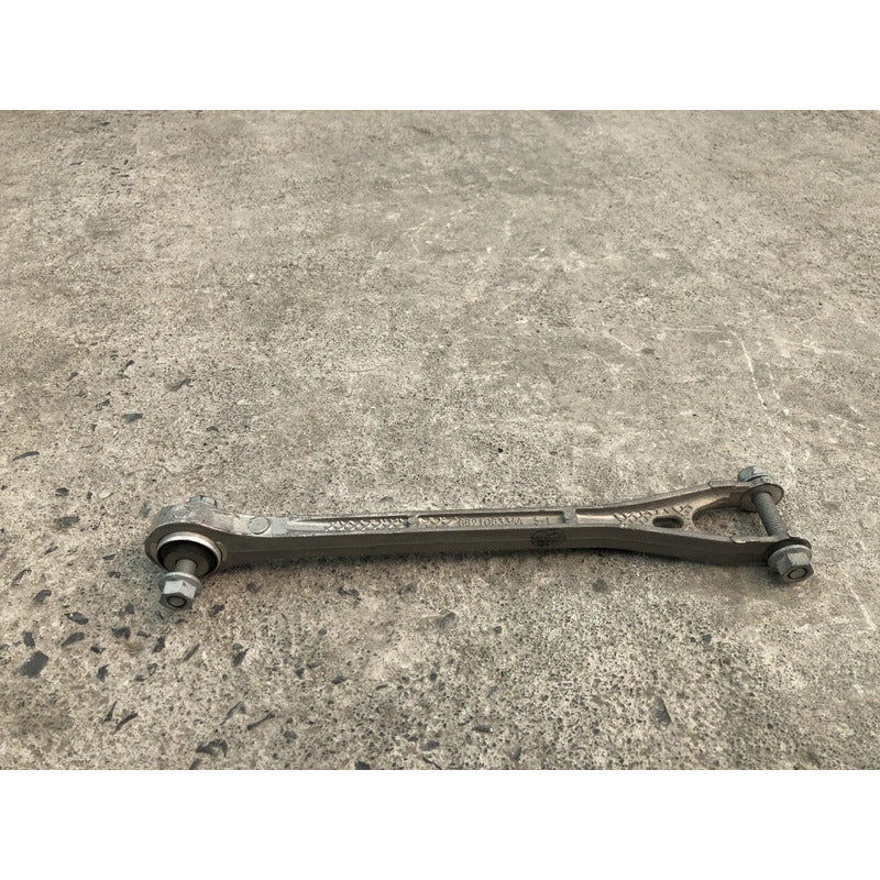 Tirante Trasero Izquierdo Inferior Para Dodge Charger 2015, 2016, 2017, 2018, 2019, 2020, 2021, 2022, 2023 - Motor 3.6 Litros, V6, Original