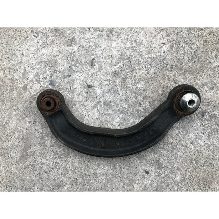 Tirante Trasero Izquierdo Superior Para Ford Mustang 2015, 2016, 2017, 2018, 2019, 2020, 2021, 2022, 2023 - Original
