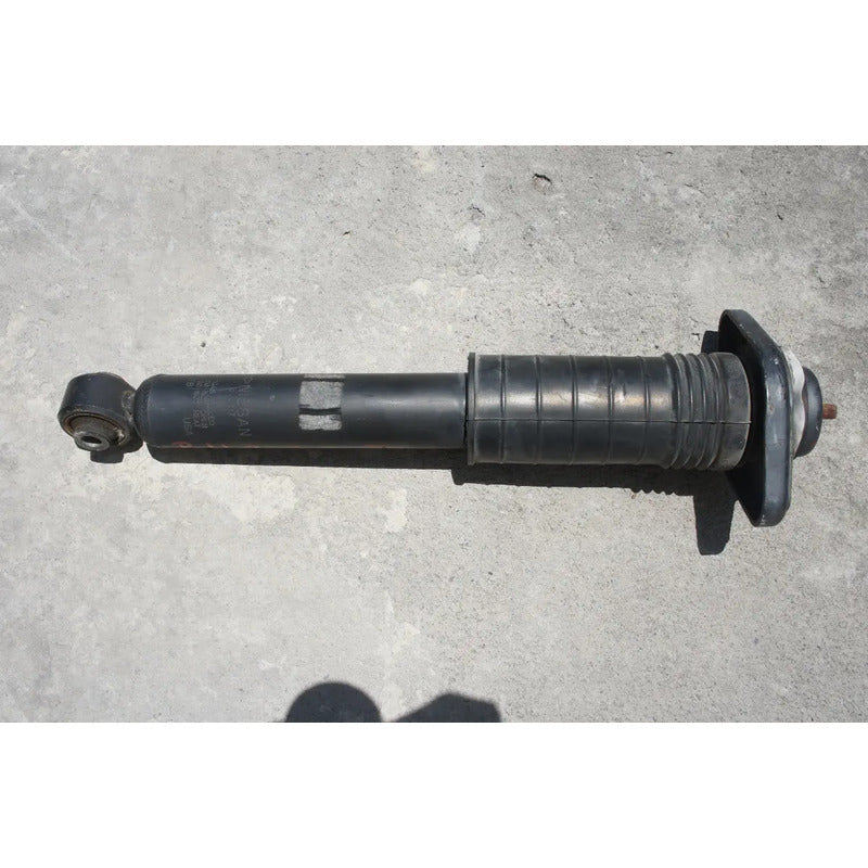 Amortiguador Trasero Izquierdo Original Para Nissan Pathfinder 2013, 2014, 2015, 2016, 2017, 2018, 2019