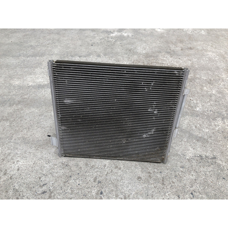 Condensador Para Tesla Model S Izquierdo 2012, 2013, 2014, 2015, 2016, 2017, 2018, 2019, 2020 - Original