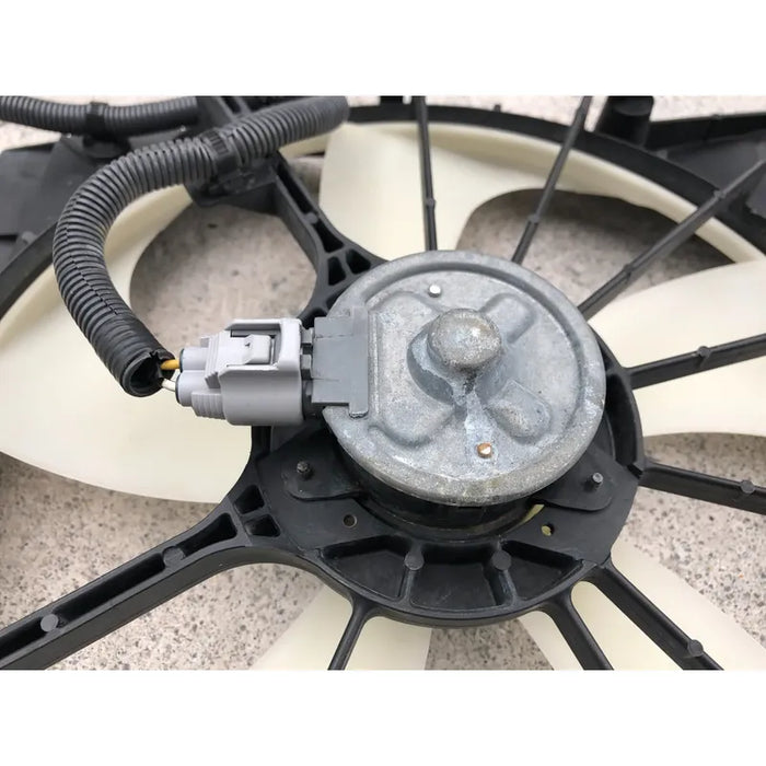 Motoventilador Para Toyota Venza 2009, 2010, 2011, 2012, 2013, 2014, 2015 Motor 2.7 (original)