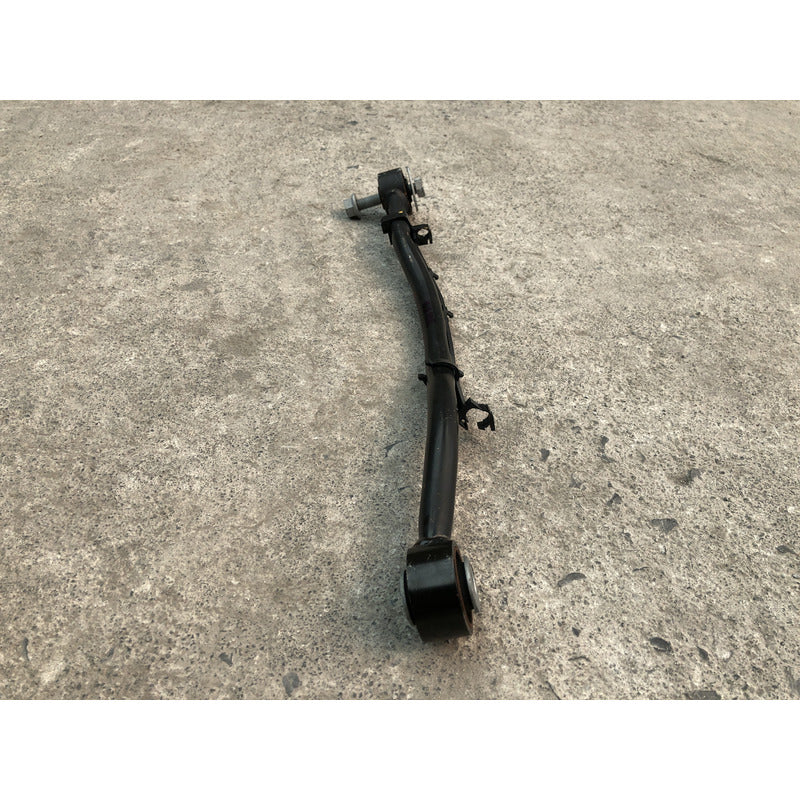 Tirante Trasero Derecho Inferior Para Dodge Charger 2015, 2016, 2017, 2018, 2019, 2020, 2021, 2022, 2023 - Motor 3.6 Litros, V6, Original