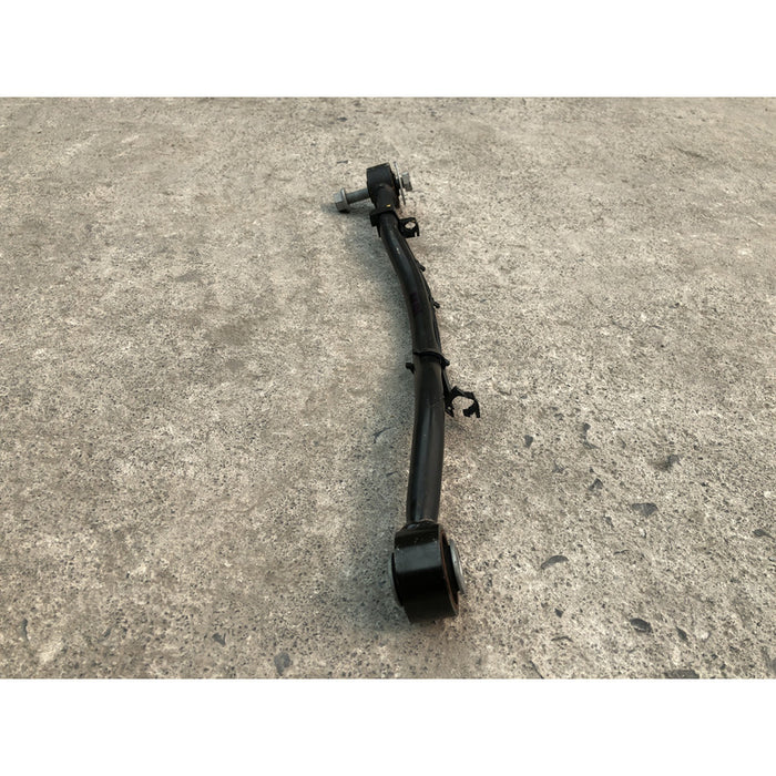 Tirante Trasero Derecho Inferior Para Dodge Charger 2015, 2016, 2017, 2018, 2019, 2020, 2021, 2022, 2023 - Motor 3.6 Litros, V6, Original