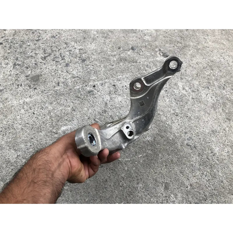 Mango Delantero Derecho Para Niro 2019, 2020, 2021, 2022 Motor 1.6 Original
