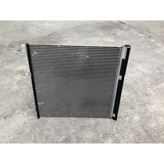 Condensador Original Para Cadillac Xt5 2017 Al 2024 3.6