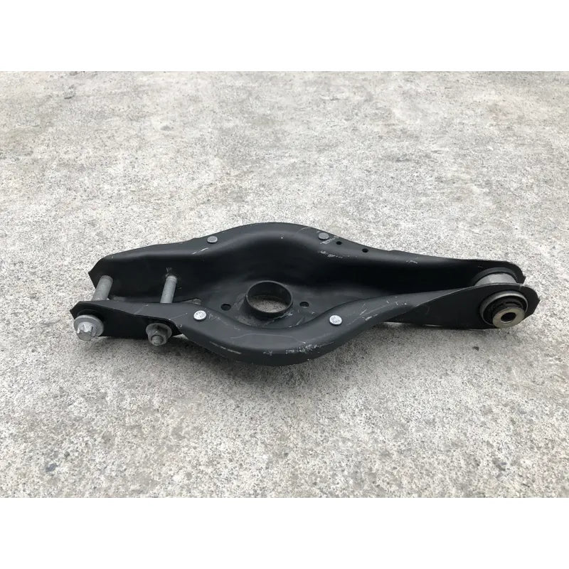 Horquilla Trasera Izquierda Para Bmw 320 2013, 2014, 2015, 2016, 2017, 2018 Motor 2.0 Lts.