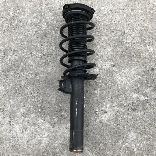 Amortiguador Delantero Derecho Para Volkswagen Jetta 2011, 2012, 2013, 2014, 2015, 2016, 2017, 2018 Motor 2.0 Original