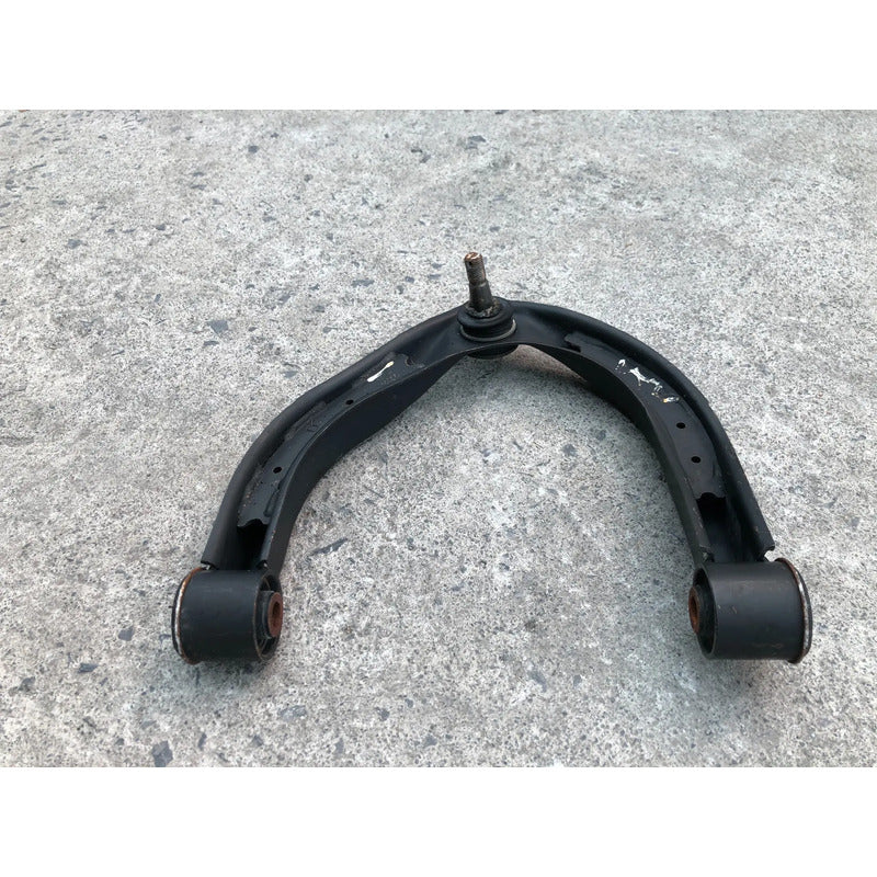 Horquilla Delantera Derecha Superior para Nissan Titan 2017 2018 2019 2020 2021 2022 2023 2024 4x2, Original