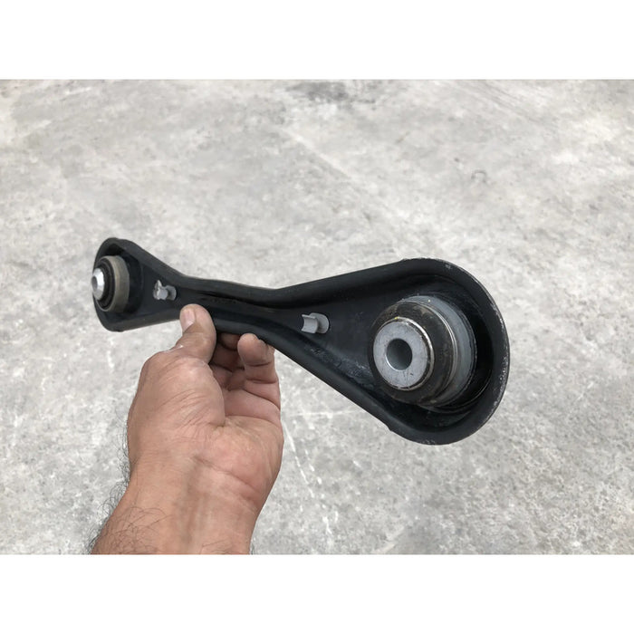 Tirante Trasero Derecho Inferior Chevrolet Blazer 2019, 2020, 2021, 2020, 2023 Para Motor 2.5 Litros