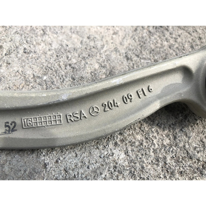 Tirante Derecho Trasero Para Mercedes Benz C300 2015, 2016, 2017, 2018 (motor 2.0 Litros) Original