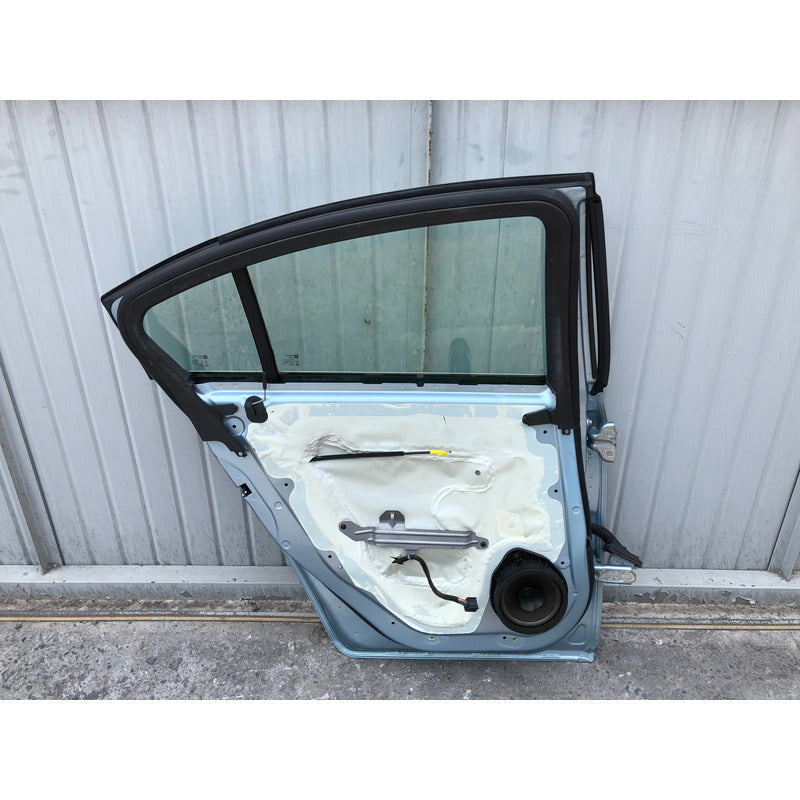 Puerta Trasera Izquierda Para Chevrolet Cruze 2011, 2012, 2013, 2014, 2015 Trasera Izquierdo Celeste