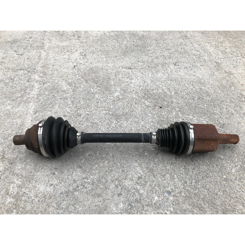 Junta Homocinetica Frontal Izquierda Para Volkswagen Jetta 2005, 2006, 2007, 2008, 2009, 2010, 2011, 2012, 2013, 2014, 2015, 2016, 2017, 2018 Motor 1.4 Original.