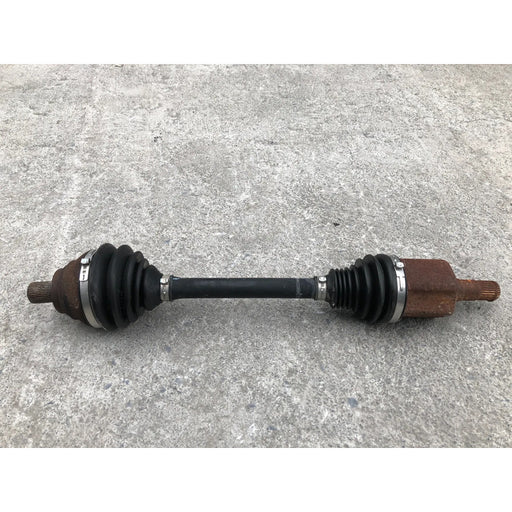 Junta Homocinetica Frontal Izquierda Para Volkswagen Jetta 2005, 2006, 2007, 2008, 2009, 2010, 2011, 2012, 2013, 2014, 2015, 2016, 2017, 2018 Motor 1.4 Original.