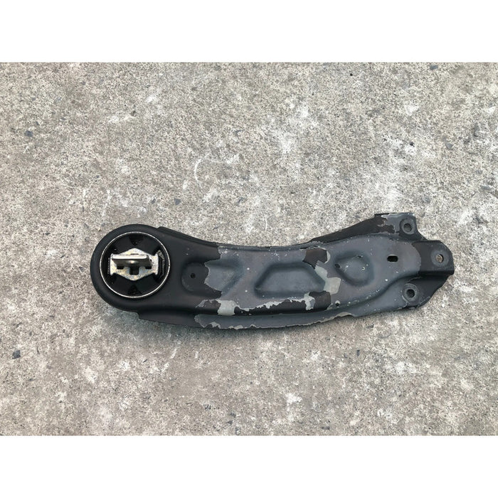 Tirante Trasero Izquierdo Hacia Chasis Para Mercedes Benz Cla250 2014, 2015, 2016, 2017, 2018, 2019 Motor 2.0