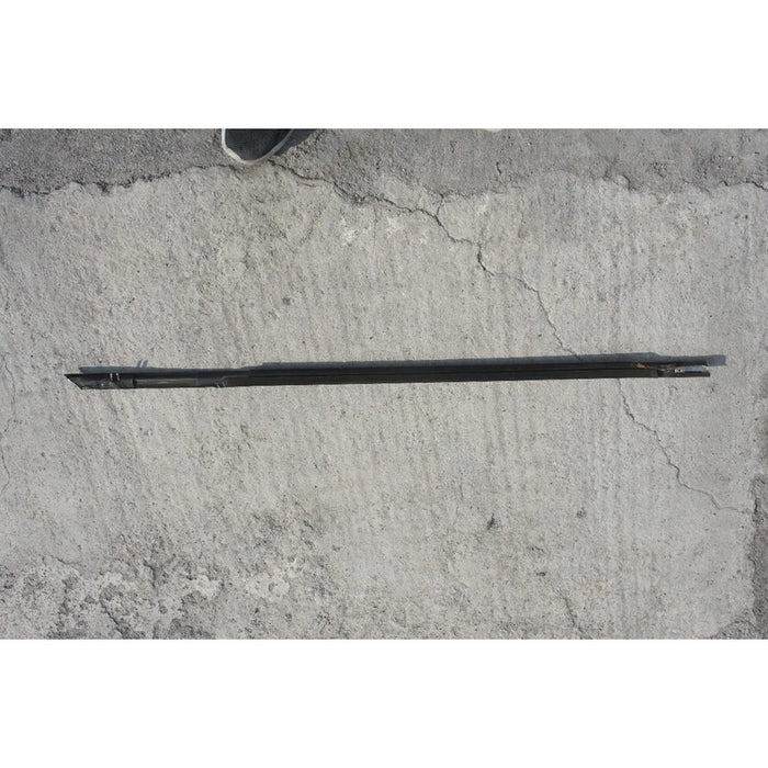 Moldura De Felpa Delantera Izquierda Para Cadillac Cts 2008, 2009, 2010, 2011, 2012, 2013, 2014 - Original