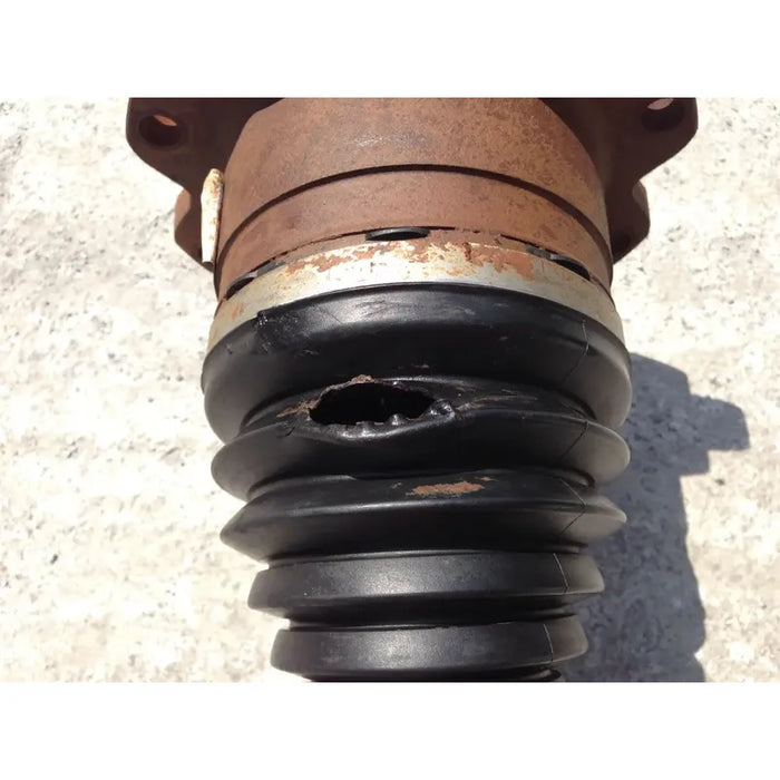 Junta Homocinetica Delantera Izquierda Para Chevrolet Silverado 2014, 2015, 2016, 2017, 2018 Motor 6.0 Original