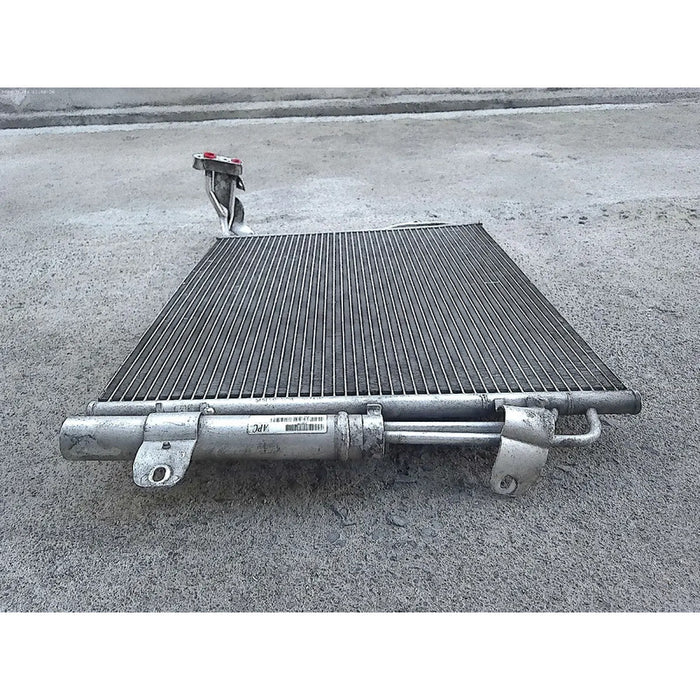 Condensador Para Volkswagen Tiguan 2009, 2010, 2011, 2012, 2013, 2014, 2015, 2016, 2017, 2018 - Motor 2.0 Litros  Turbo - Original