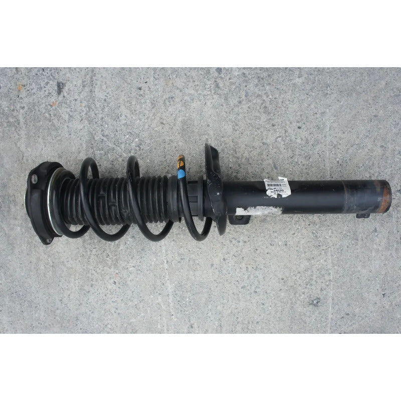 Amortiguador Delantero Izquierdo Para Volkswagen Jetta 2016, 2017, 2018 Motor 1.4 Original