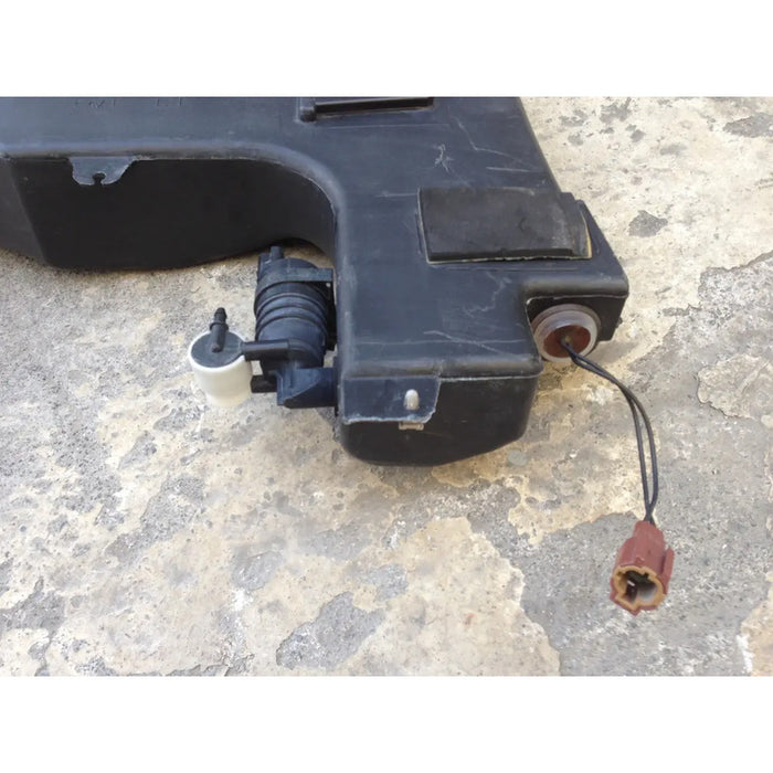 Deposito Limpia Parabrisas Para Nissan Pathfinder 2005, 2006, 2007, 2008
