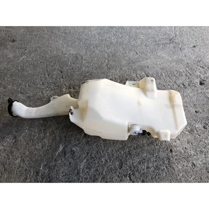 Deposito Limpia Parabrisas Para Chevrolet Tahoe 2007, 2008, 2009, 2010, 2011, 2012, 2013, 2014