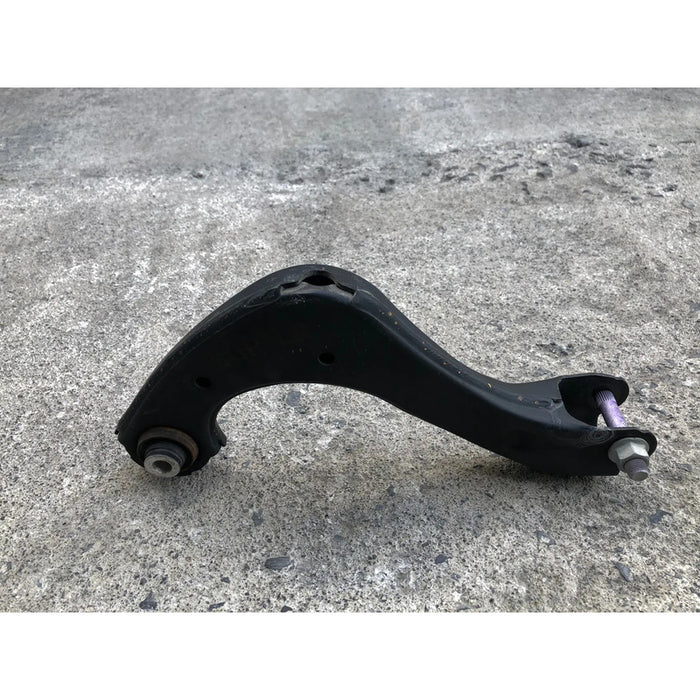 Tirante Trasero Izquierdo Para Toyota Camry 2018, 2019, 2020, 2021, 2022, 2023 - Motor 3.0 Litros, V6 - Original