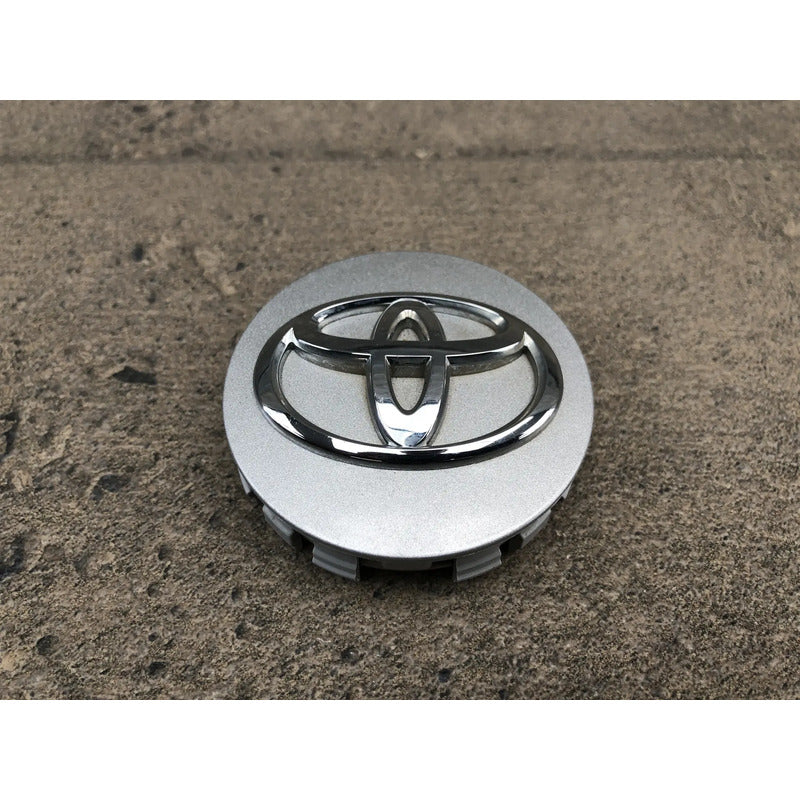 Copa Centro De Rin Toyota Camry 2011 Al 2020 $ X Pieza