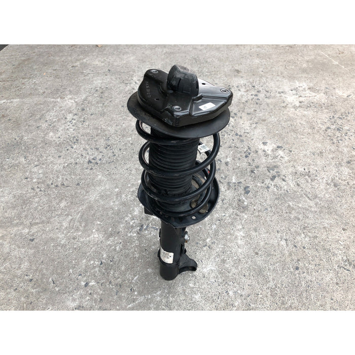 Amortiguador Delantero Derecho C250 Sedan 2008 Al 2014 1.8